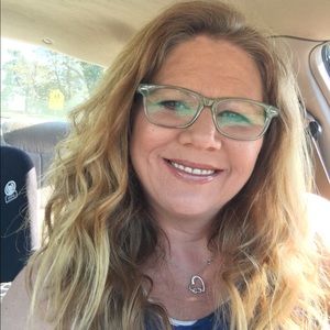 Meet your Posher, Shannon